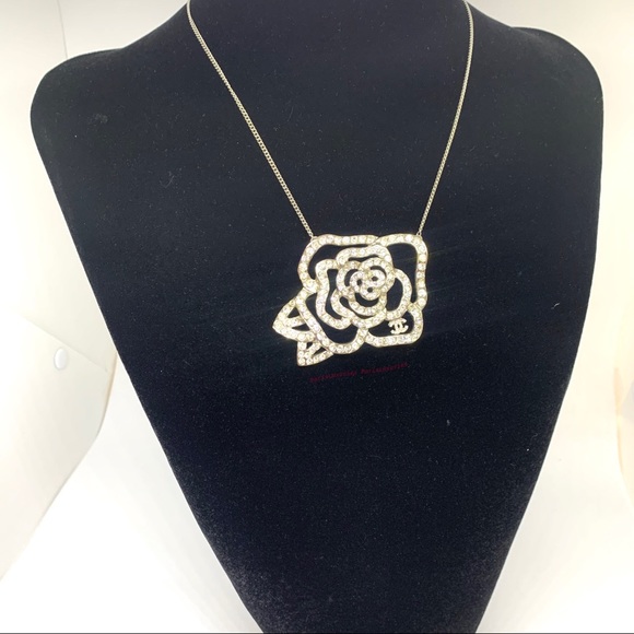 CHANEL Silver Rare Crystal Coco Camellia - Picture 14 of 14